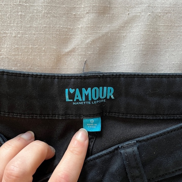 L'Amour Black Skinny Jeans - Picture 3 of 4